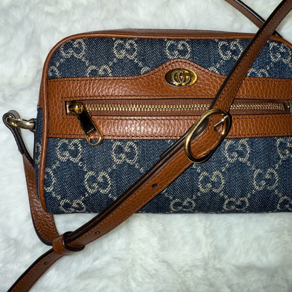 Gucci Ophidia Mini Crossbody Bag - Picture 8 of 15